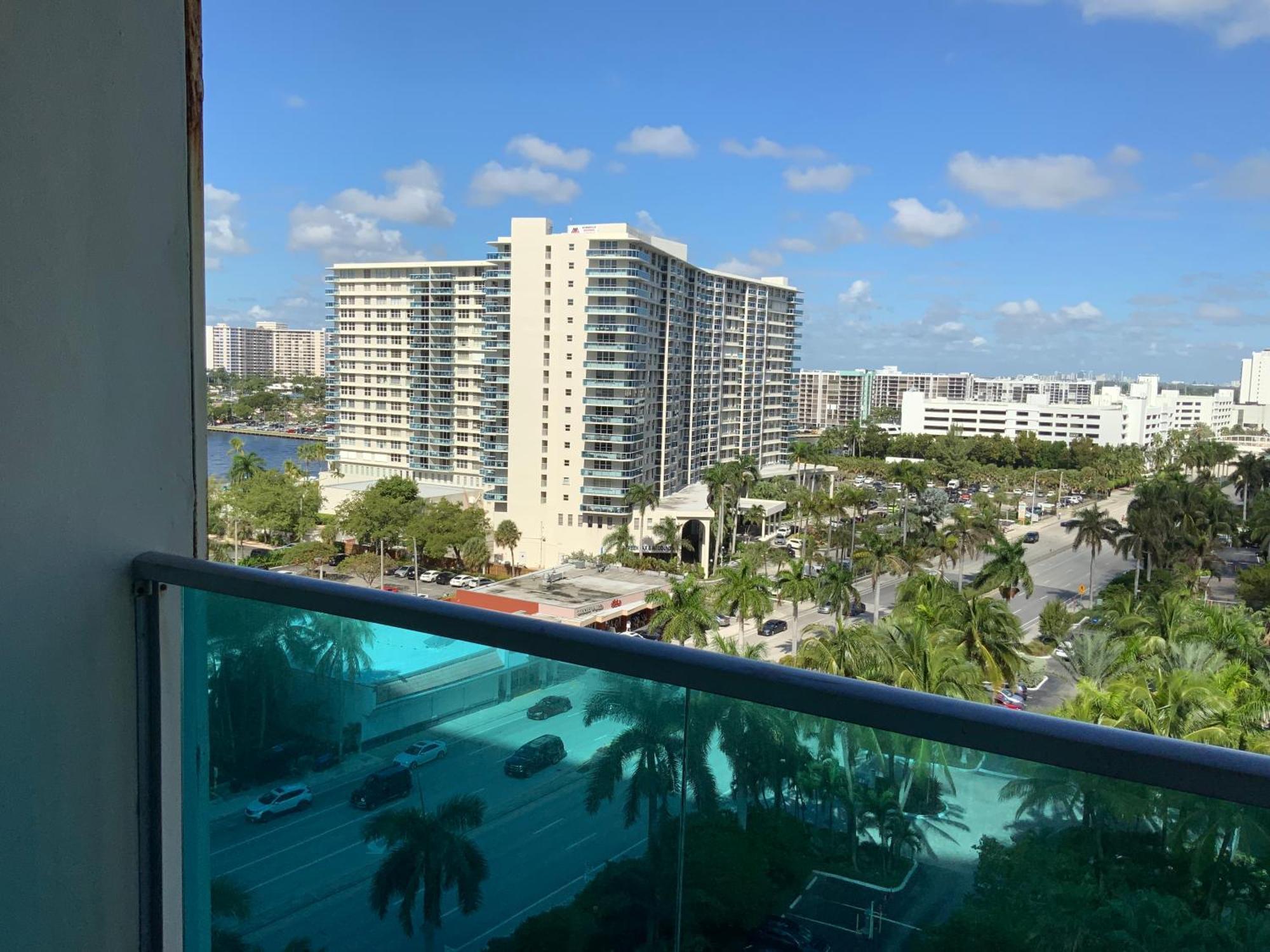 Cozy Ocean View Apartment By Miami Te Espera - Hallandale 11E Hollywood Exterior photo